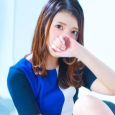 成田えみり