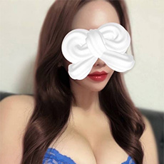 桃乃木なな