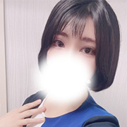 暁月れいら