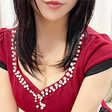 遠野あゆみ